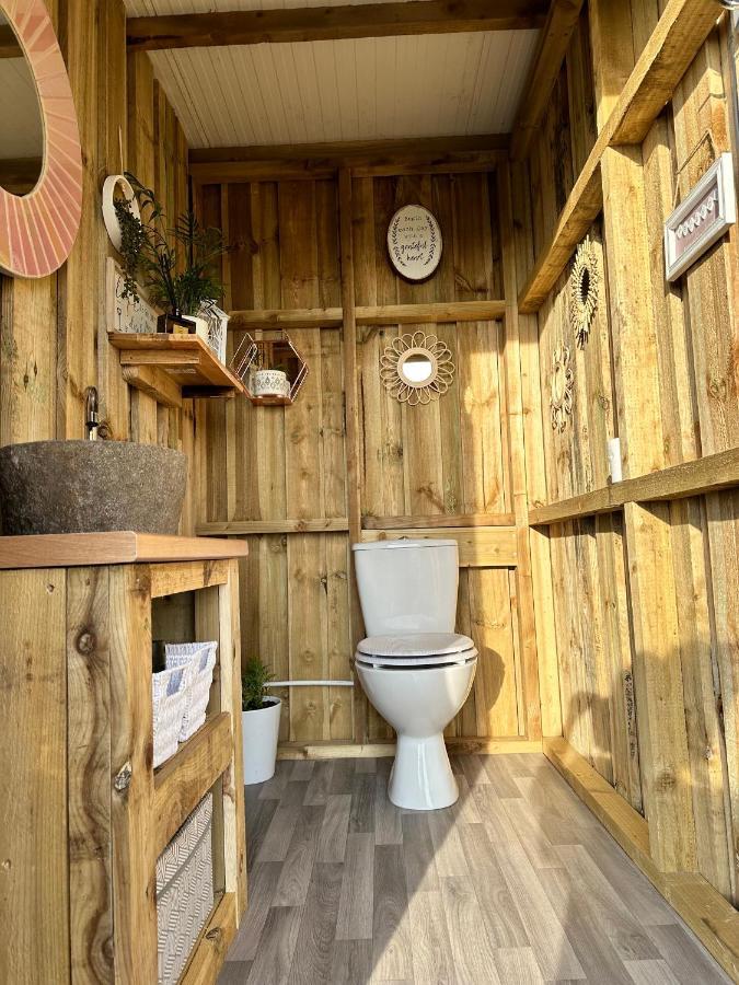 Hotel Deerstone Glamping-Pinhaw Beacon Dome Hot Tub Earby Exterior foto